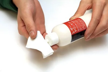 Очиститель для кожи Seiwa Leather clean care 250мл