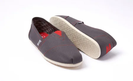 Облегчённая резина TOMS с тканью качество В, р. 1.2*0.6 м, толщ. 9 мм, 65 Shore A, цв.св.голубой