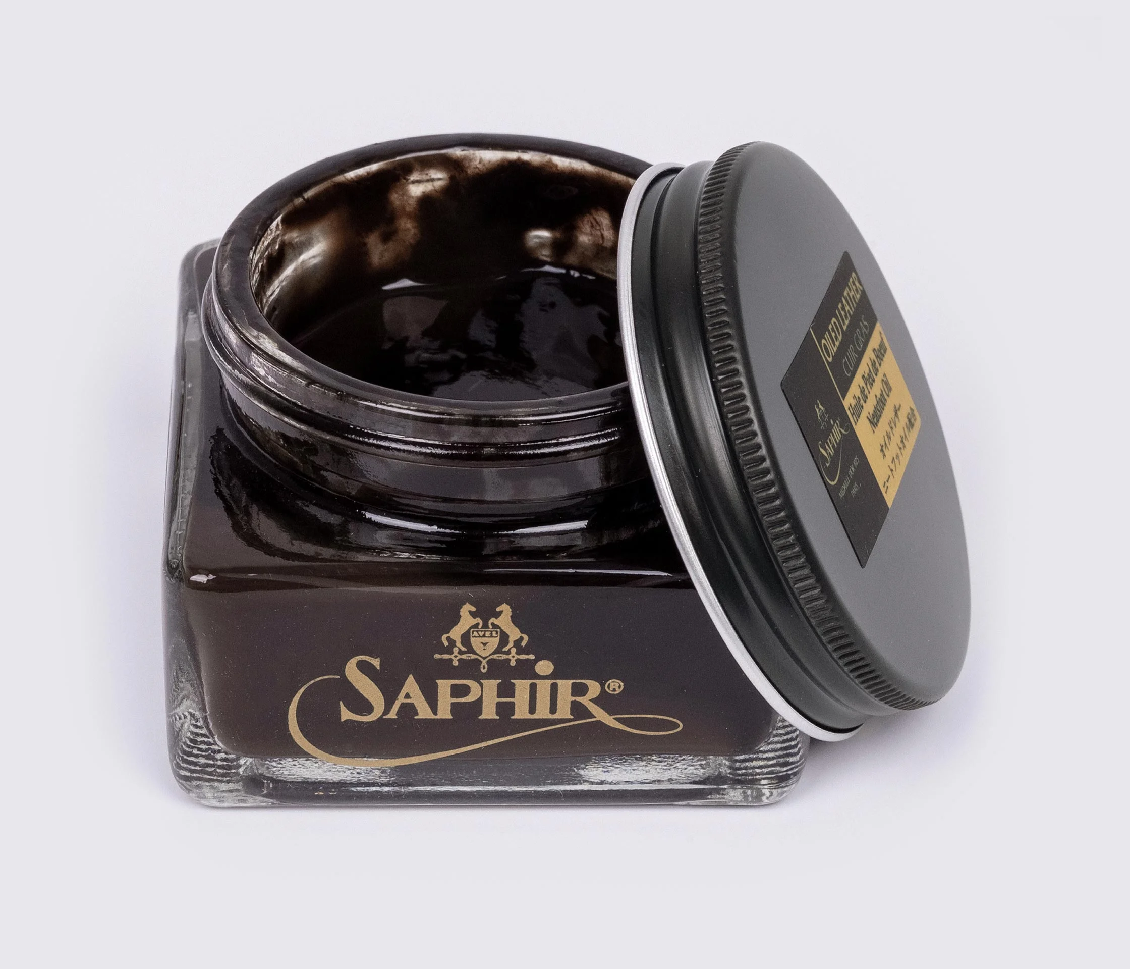 Крем для жированой кожи Saphir Medaille D'or Oiled Leather Cuir Gras (1063), 75 мл.