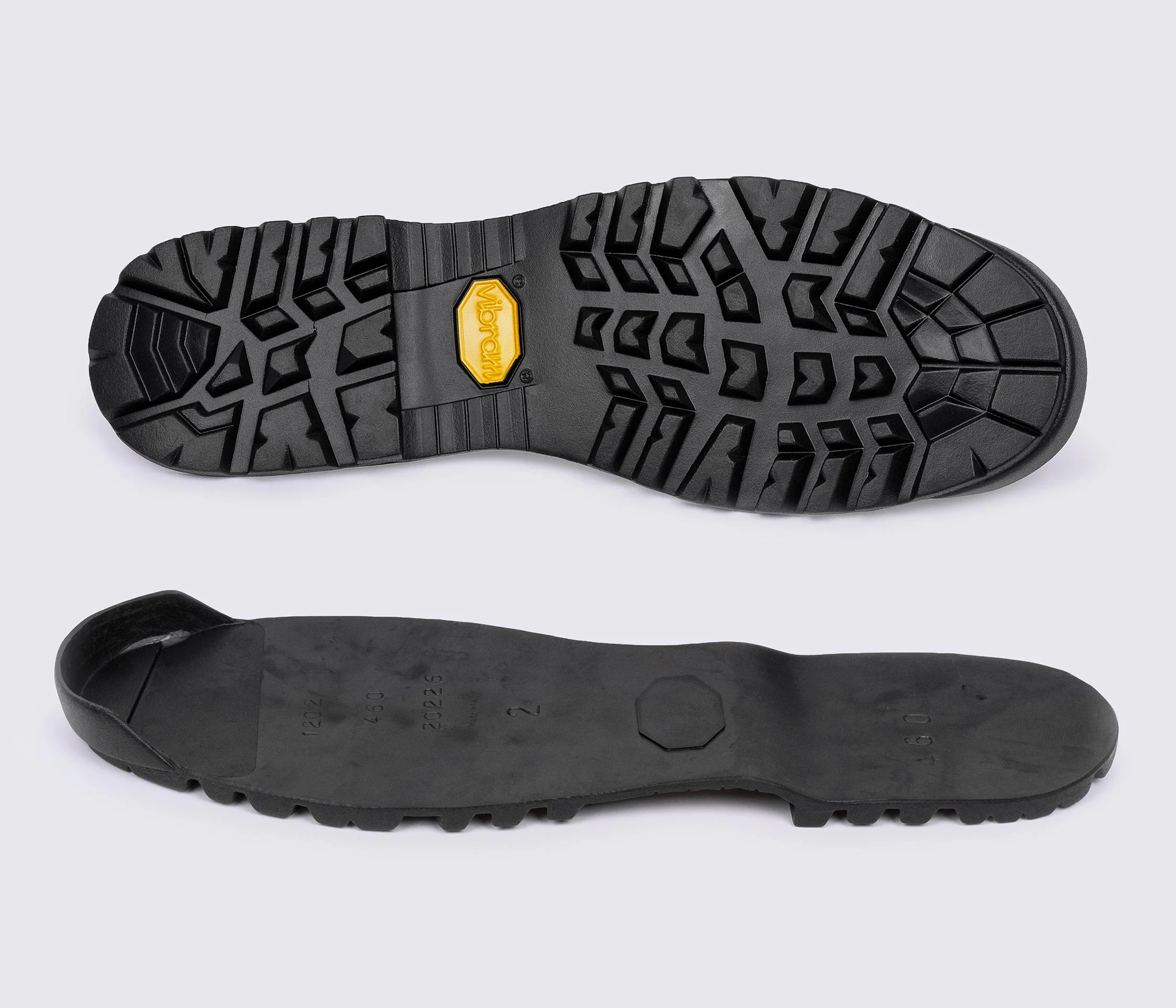 FOURA (1202), цв. чёрный подошва Vibram