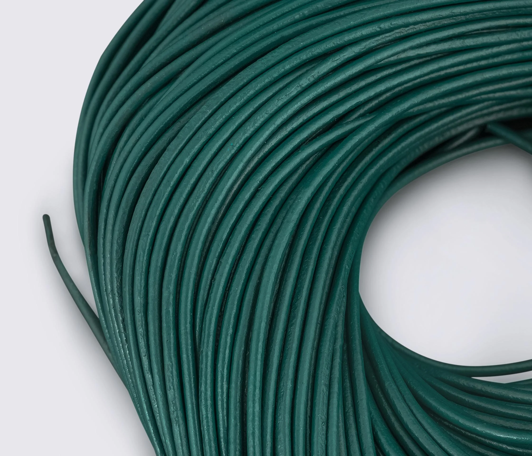 Круглый кожаный шнур