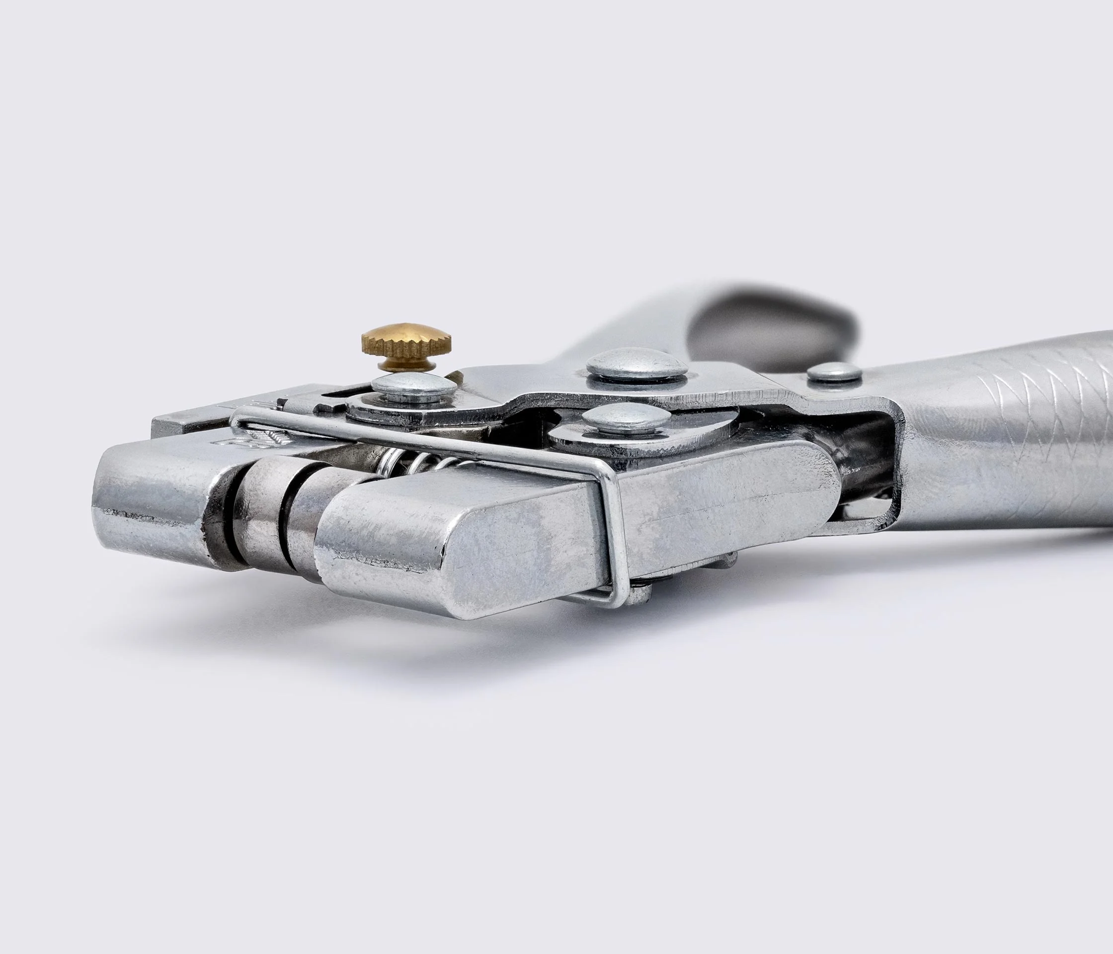 Инструмент для установки люверсов SS-1224