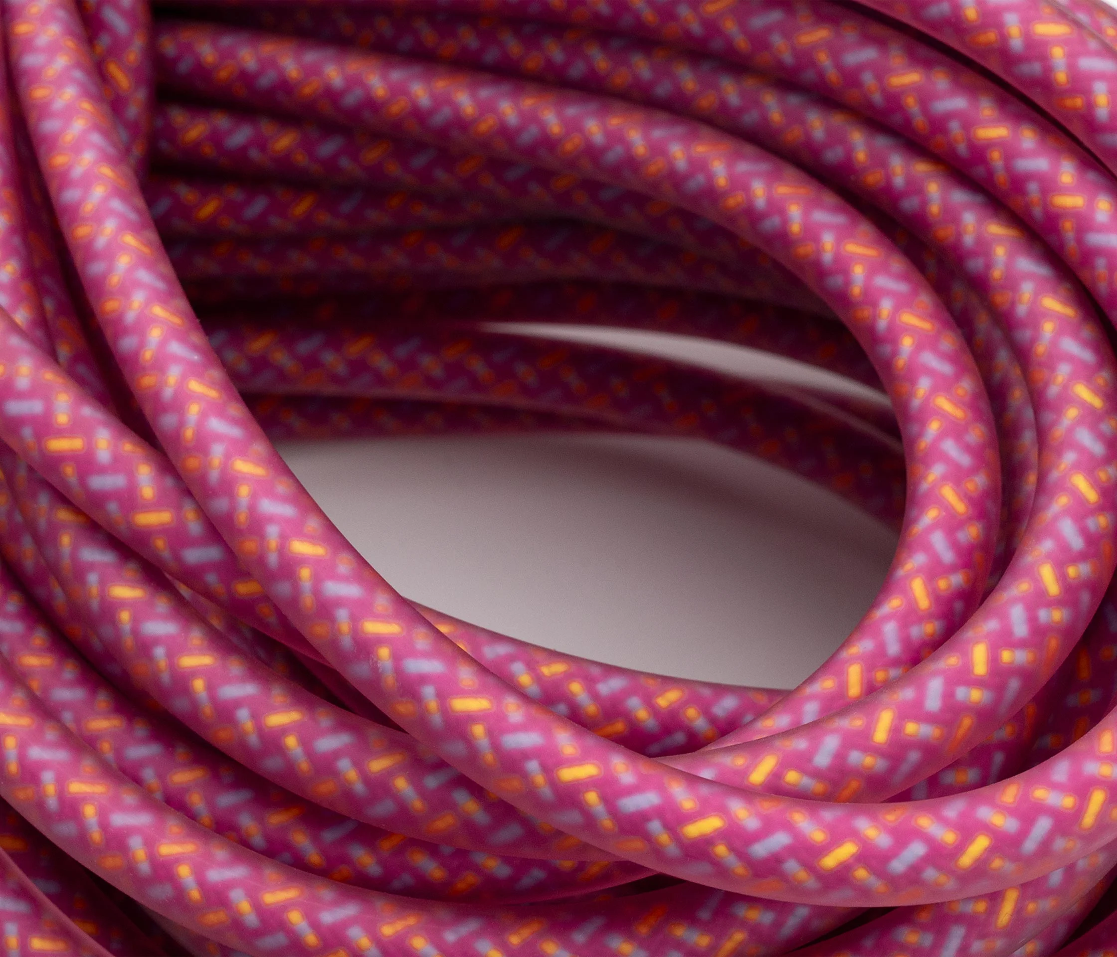 Шнур ПВХ 10мм W-018