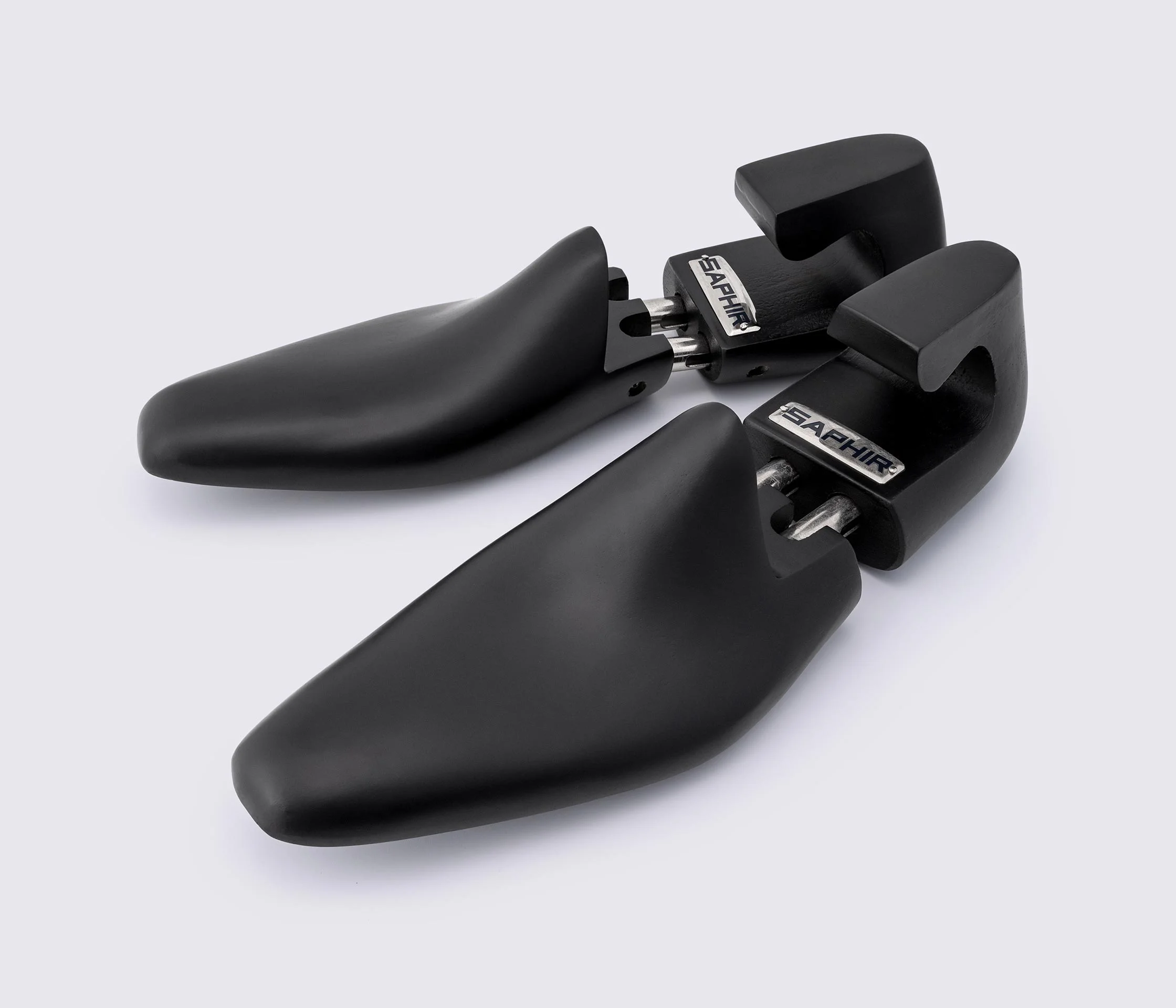 УЦЕНКА - Формодержатель для обуви Saphir Black Edition Mat р.44 из натурального дерева (2816)